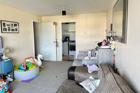 2 bedroom flat for sale, Cheriton Close, Plymouth PL5
