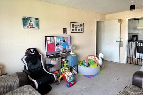 2 bedroom flat for sale, Cheriton Close, Plymouth PL5