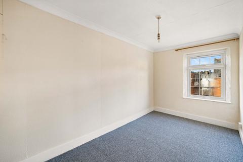 2 bedroom flat to rent, Cheriton High Street, Folkestone, Folkestone, CT19