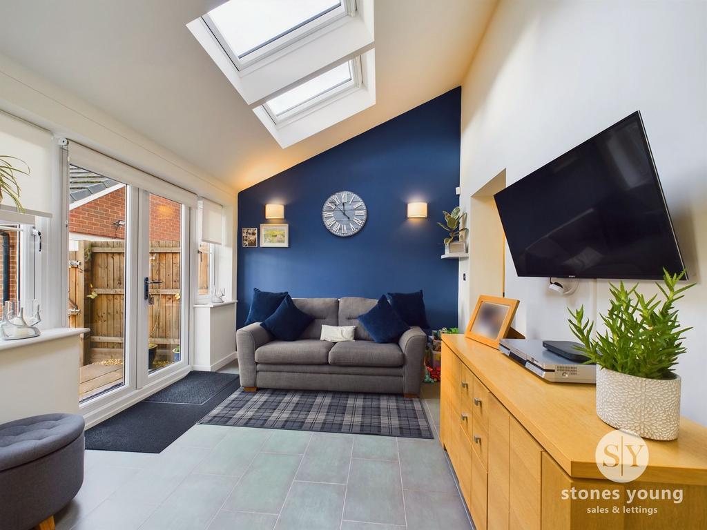 Fantastic Open Plan Living Dining Kitchen