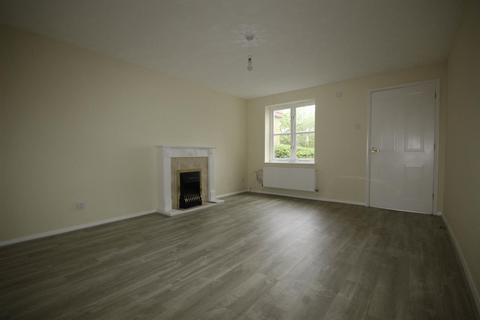 1 bedroom maisonette to rent, Kings Chase, Brentwood