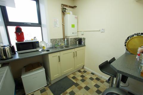 Office to rent, Lilycroft Road, BD9 5AL