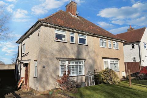 3 bedroom semi-detached house for sale, Icknield Way, Letchworth Garden City, SG6