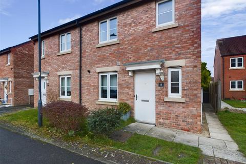 3 bedroom house for sale, 5, Gault Close, Norton, Malton