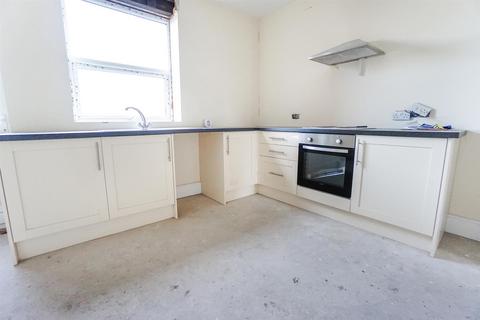 3 bedroom terraced house for sale, Cobden Road, Chesterfield