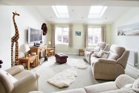9 Brandon Close, Grange Park, Swindon, SN5 6AA