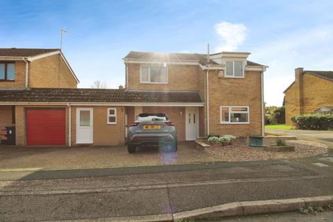 9 Brandon Close, Grange Park, Swindon, SN5 6AA
