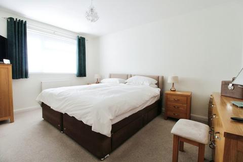 9 Brandon Close, Grange Park, Swindon, SN5 6AA