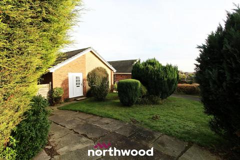 2 bedroom detached bungalow to rent, Malham Close, Doncaster DN10