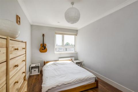 1 bedroom flat to rent, Lordship Terrace, Denman House Lordship Terrace, N16