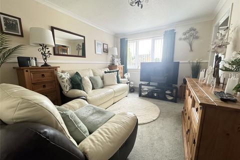 2 bedroom semi-detached house for sale, Foxcote Gardens, New Milton, Hampshire, BH25