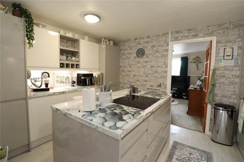 2 bedroom semi-detached house for sale, Foxcote Gardens, New Milton, Hampshire, BH25