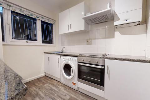 2 bedroom flat for sale, Oathall Road, Haywards Heath, RH16