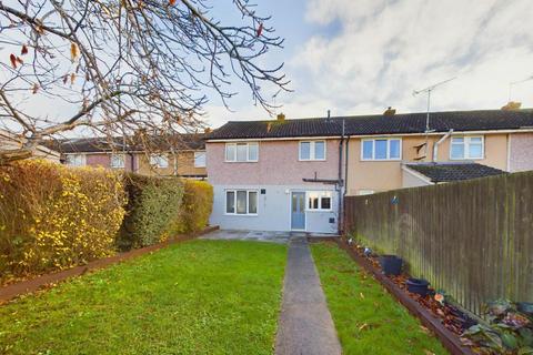 3 bedroom terraced house for sale, Meadowcroft, Aylesbury HP19