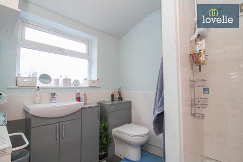 12 Crescent Street, Grimsby, DN31 2HB
