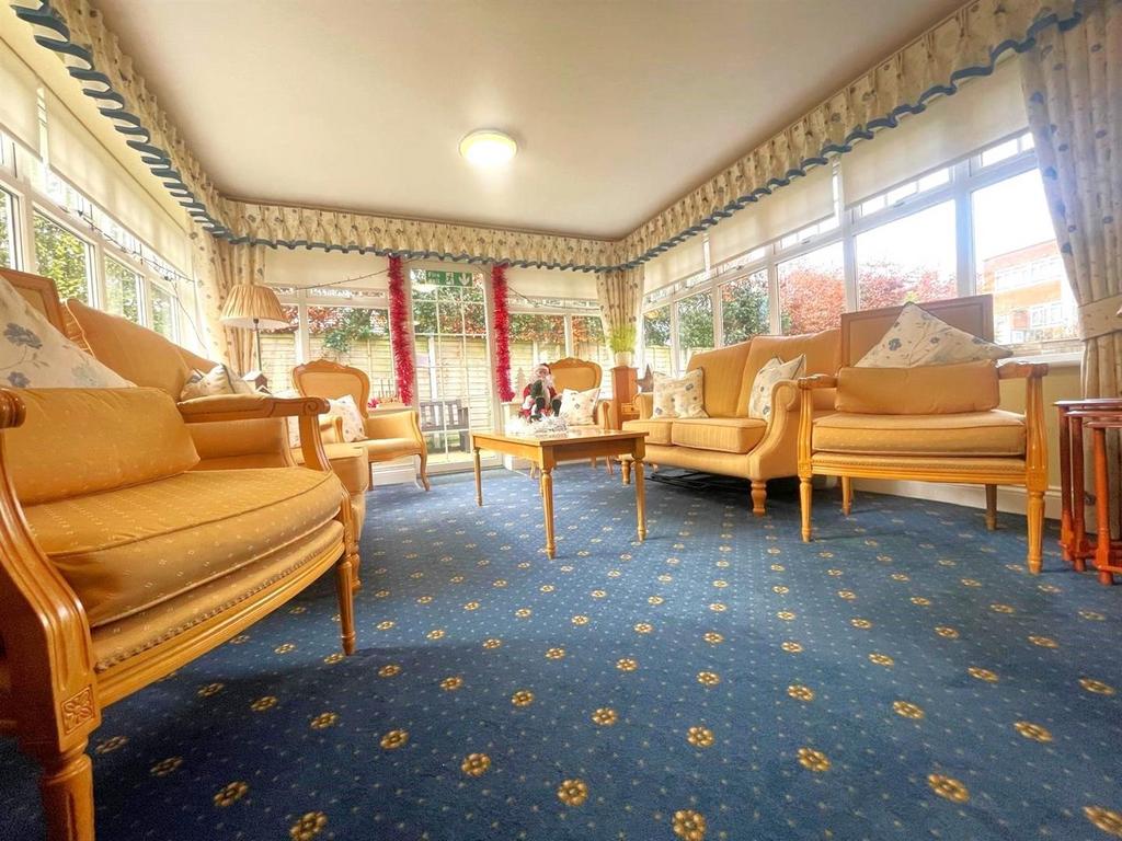 Peg lounge area.jpg