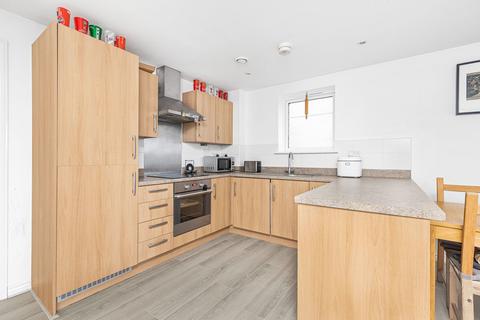 2 bedroom flat for sale, Sydenham Road, Croydon CR0