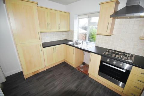 2 bedroom house to rent, Banks Avenue, Huddersfield HD7