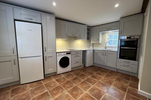 3 bedroom terraced house for sale, Charnham Street, Hungerford RG17