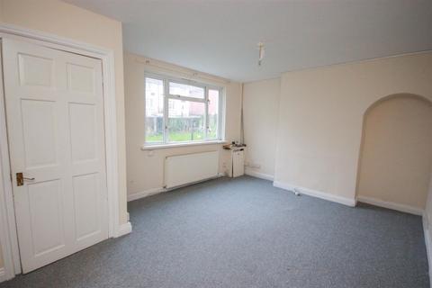 3 bedroom end of terrace house for sale, Jubilee Crescent, Wellingborough NN8