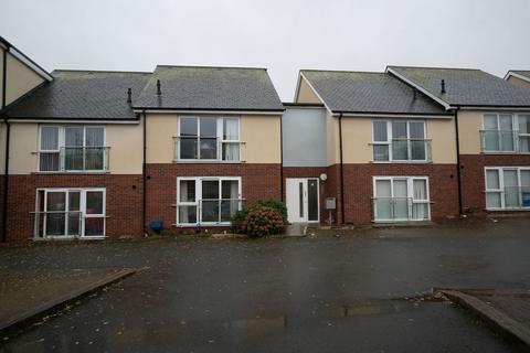 2 bedroom flat for sale, Y Bae, Bangor LL57