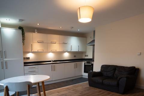 2 bedroom flat for sale, Y Bae, Bangor LL57