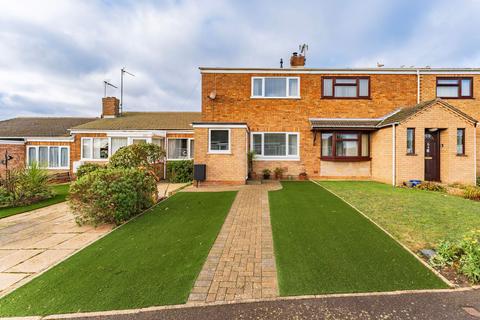 2 bedroom terraced house for sale, Lloyds Avenue, Kessingland