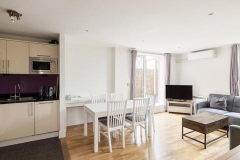 2 bedroom penthouse for sale, Great Suffolk Street, London SE1