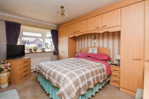 39 Foley Grove, Wombourne, Wolverhampton, WV5 8JA