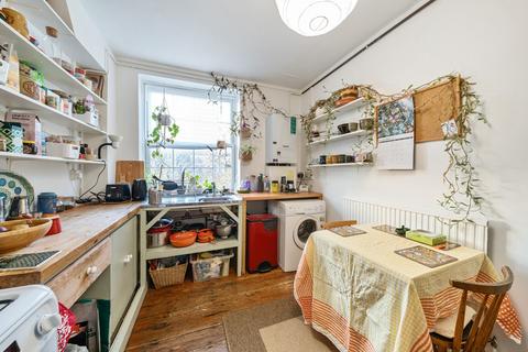 1 bedroom property for sale, Comber Grove, London