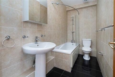 2 bedroom flat to rent, Newington Causeway, London SE1