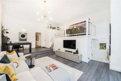 2 bedroom flat for sale, Barkston Gardens, London SW5