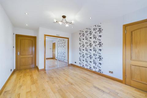 4 bedroom semi-detached house for sale, South Inch View, Perth PH2