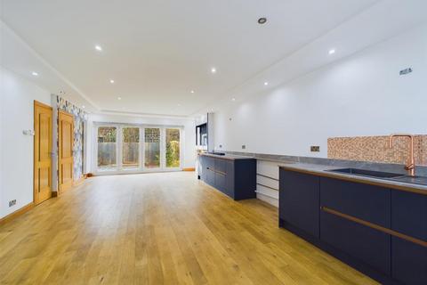 3 South Inch View, Perth, PH2 8AX