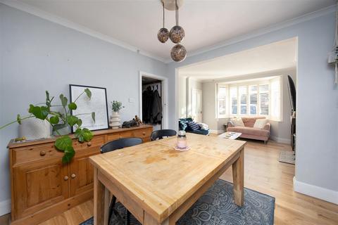 59 Whiterow Park, Trowbridge, BA14 0EQ