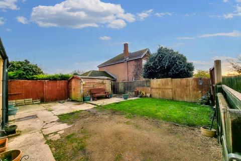 2 bedroom end of terrace house for sale, Belchmire Lane, Gosberton