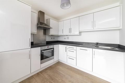 1 bedroom flat to rent, Ealing Road, Brentford, TW8