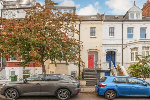 1 bedroom flat for sale, Kingdon Road, London NW6