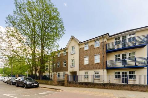 2 bedroom flat to rent, Lower Kings Road, Kingston, Kingston upon Thames, KT2