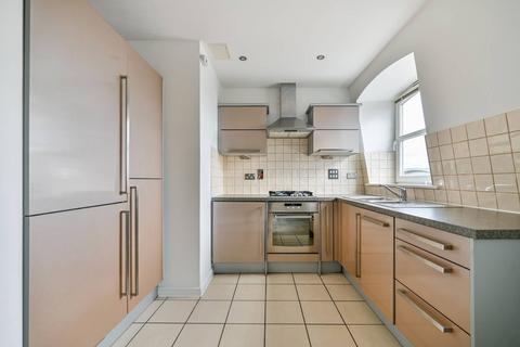 2 bedroom flat for sale, Feltham Avenue, East Molesey, KT8