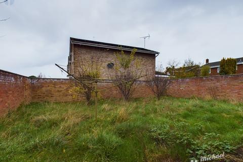 4 bedroom detached house for sale, Pentland Road, Aylesbury, Buckinghamshire