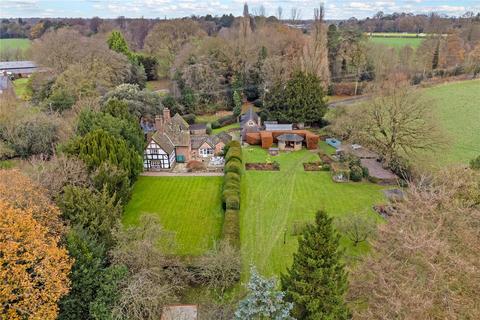 4 bedroom detached house for sale, Warrington Road, Great Budworth, Cheshire, CW9