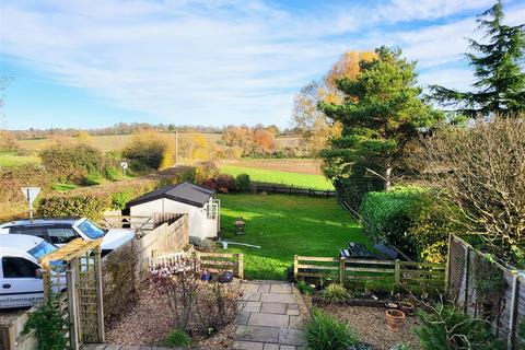 3 bedroom end of terrace house for sale, Hare Street, Buntingford