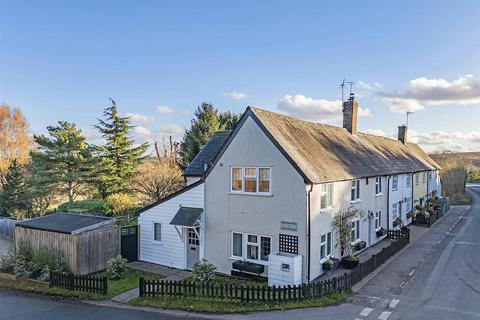 3 bedroom end of terrace house for sale, Hare Street, Buntingford