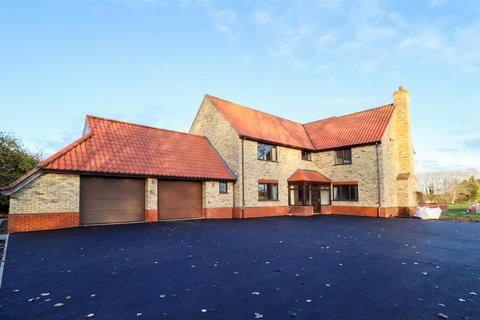 5 bedroom detached house to rent, Great Fen Road, Soham CB7