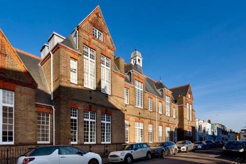 2 bedroom apartment to rent, Hanover Lofts, Brighton BN2