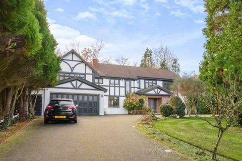 6 bedroom detached house for sale, The Pastures, London, N20