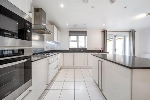 4 bedroom semi-detached house for sale, Cunningham Drive, Ickenham, Uxbridge