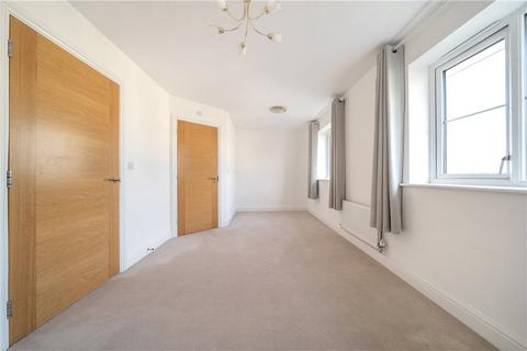 7 Cunningham Drive, Ickenham, Uxbridge, UB10 8FL