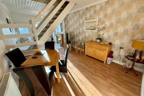 3 Grafton Road, Shirley, Solihull, B90 1NG